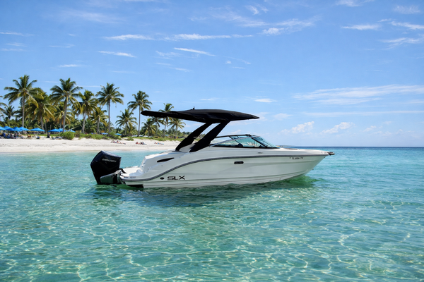 NEW! Sea Ray SLX 260