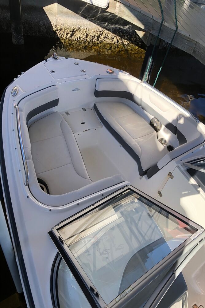 Chaparral Suncoast 230 / 200PS