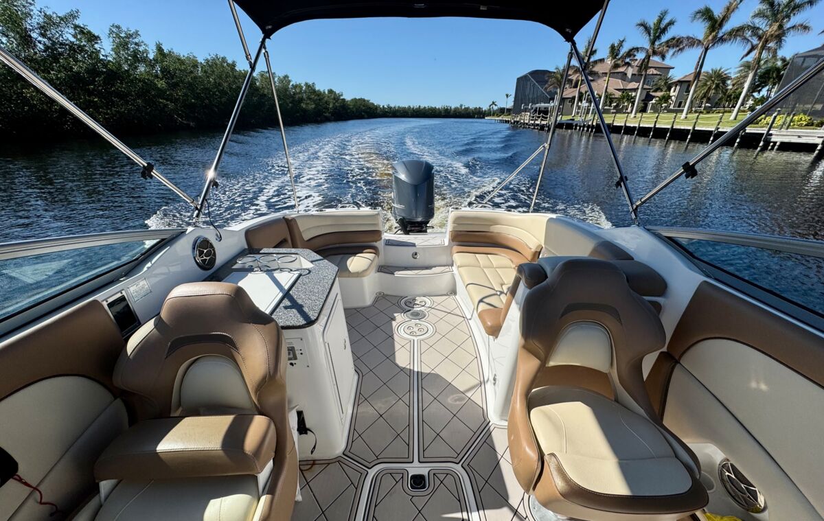Hurricane 2690 Sundeck / 350