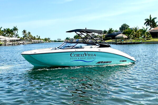 Yamaha AR250 Jet Boat
