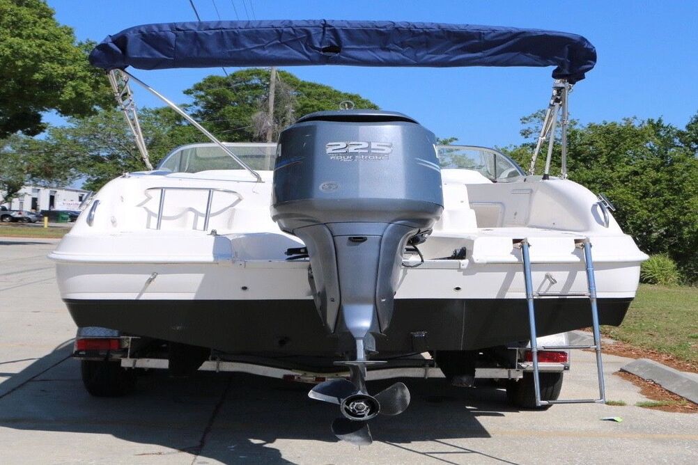 237 Hurricane Sundeck 2