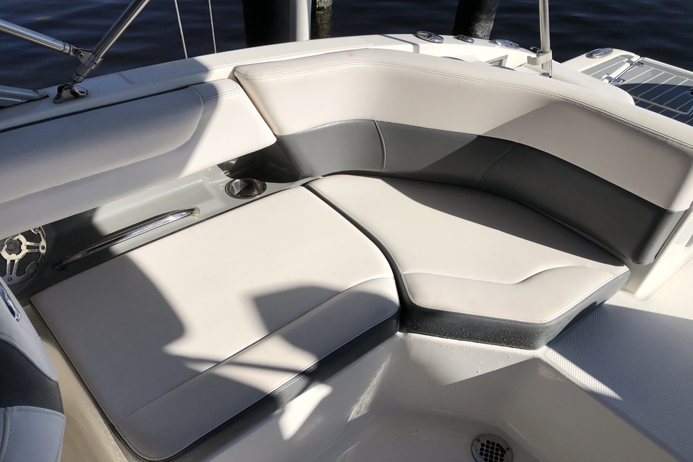 Chaparral Suncoast 230 / 200PS