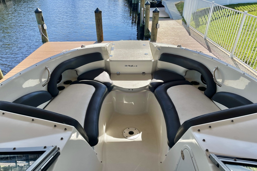 Stingray 240 / Sarasota