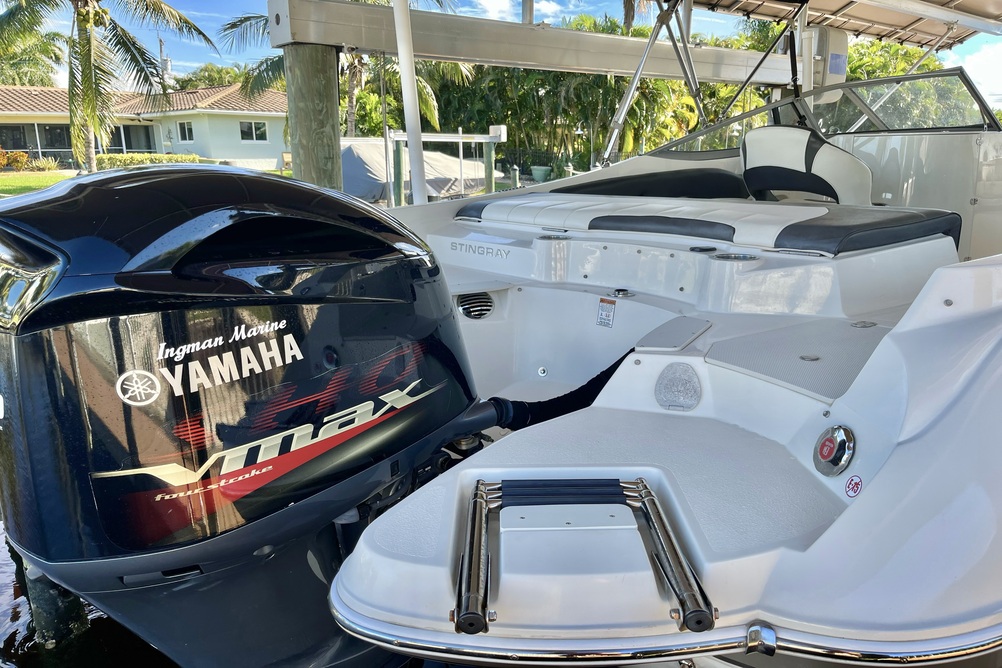 Stingray 240 / Sarasota