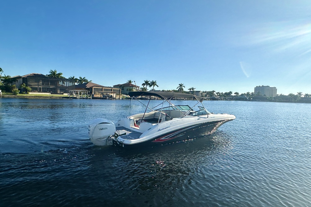 NEU! Hurricane 2690 Sundeck