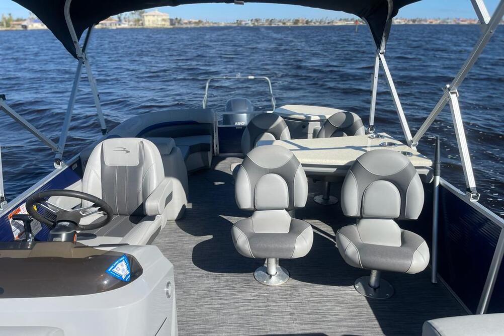 Bennington SX23