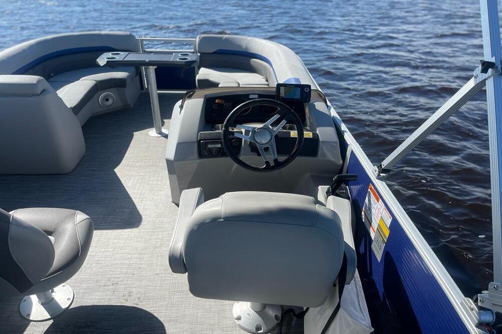 Bennington SX23