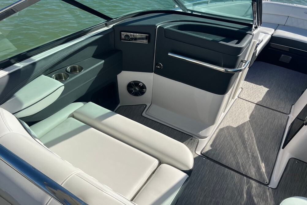 Regal 29 OBX