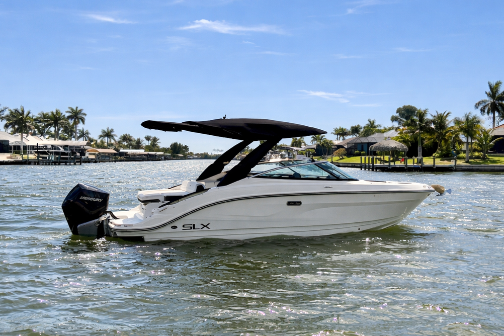 NEW! Sea Ray SLX 260