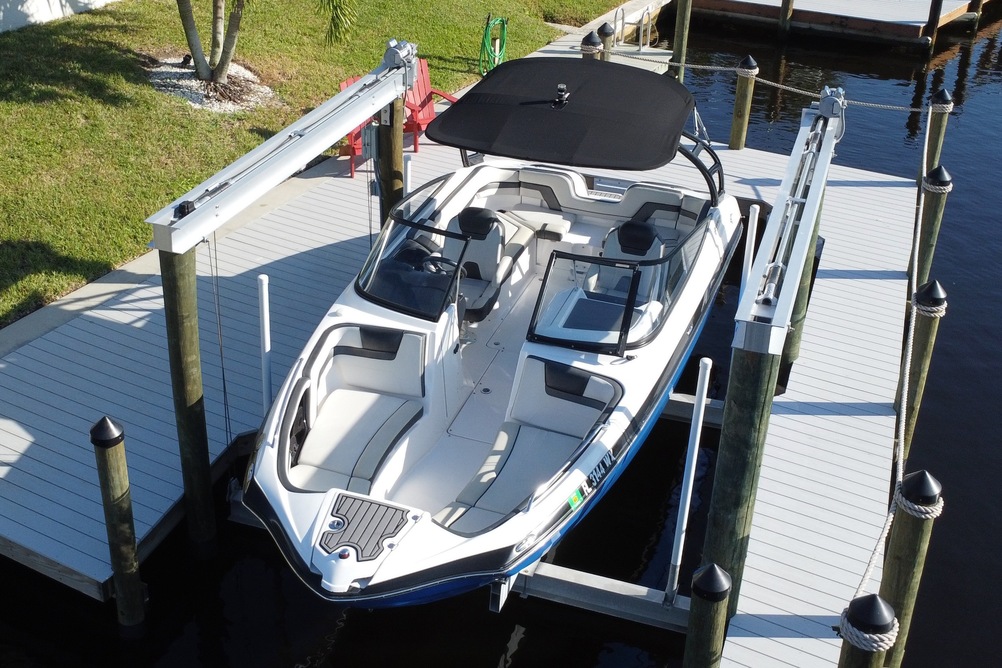 Yamaha AR240