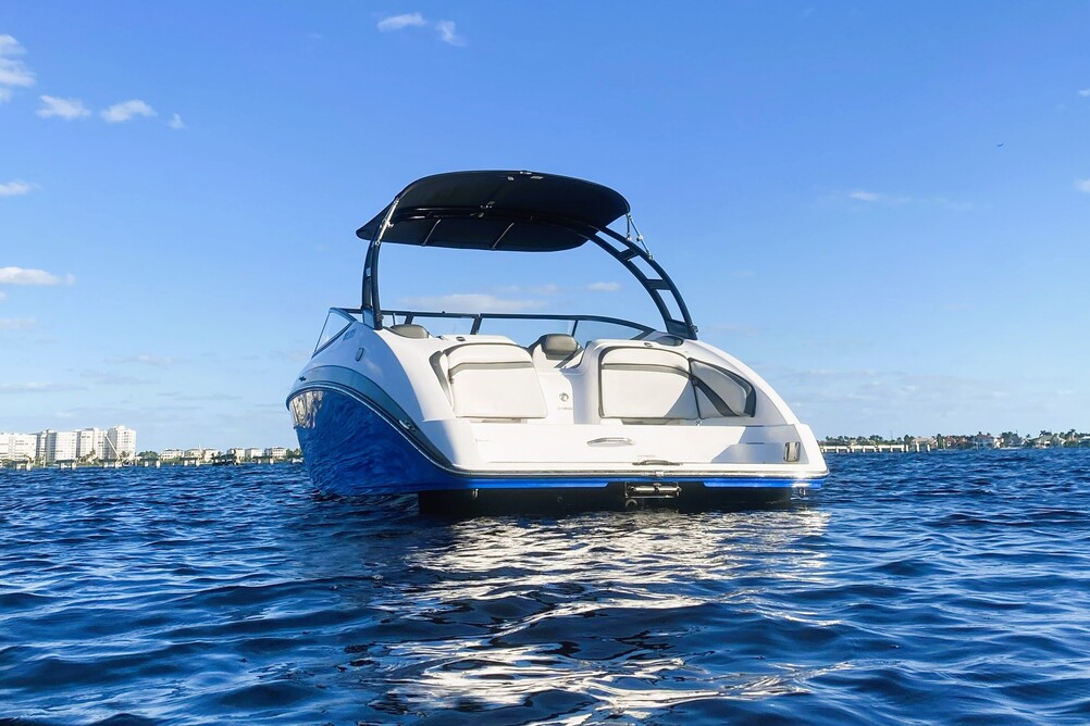 Yamaha AR240