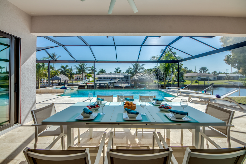 Lanai area in Villa Aesthetic