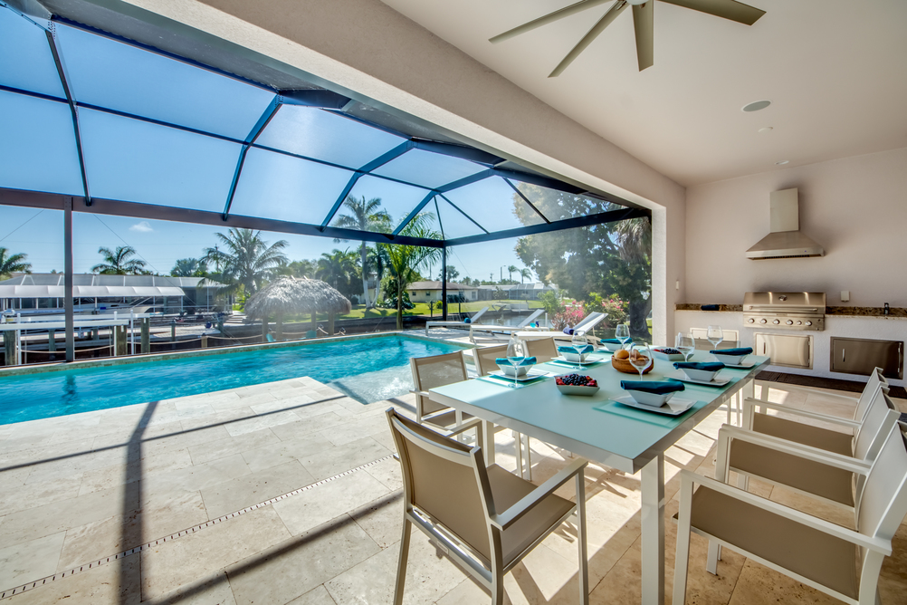 Lanai area in Villa Aesthetic