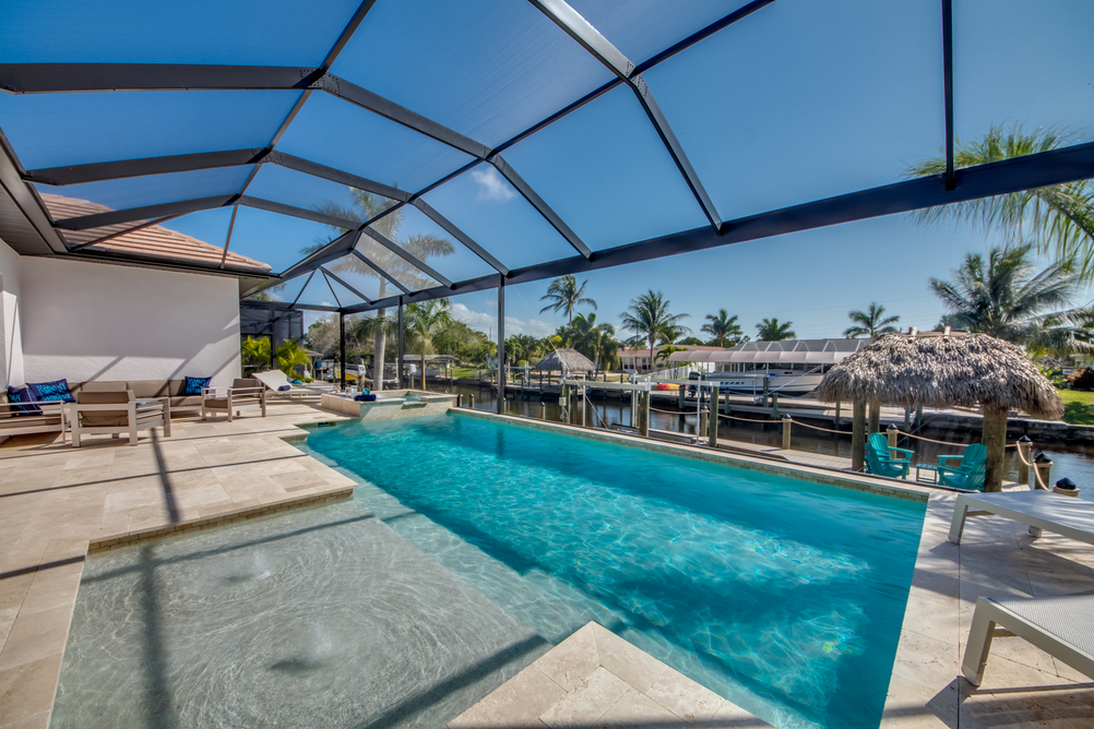 Villa Aesthetic pool