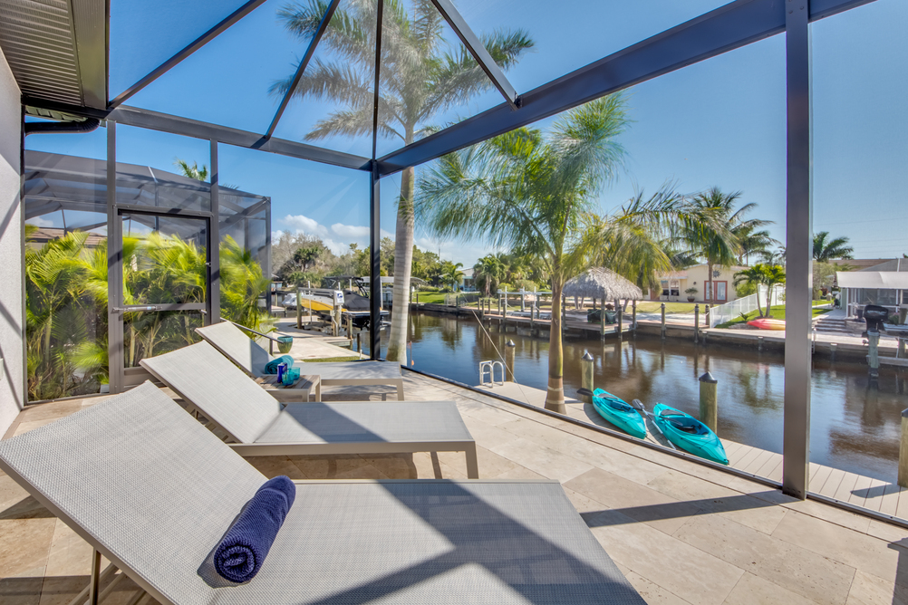 Lying mats in the Villa Aesthetic