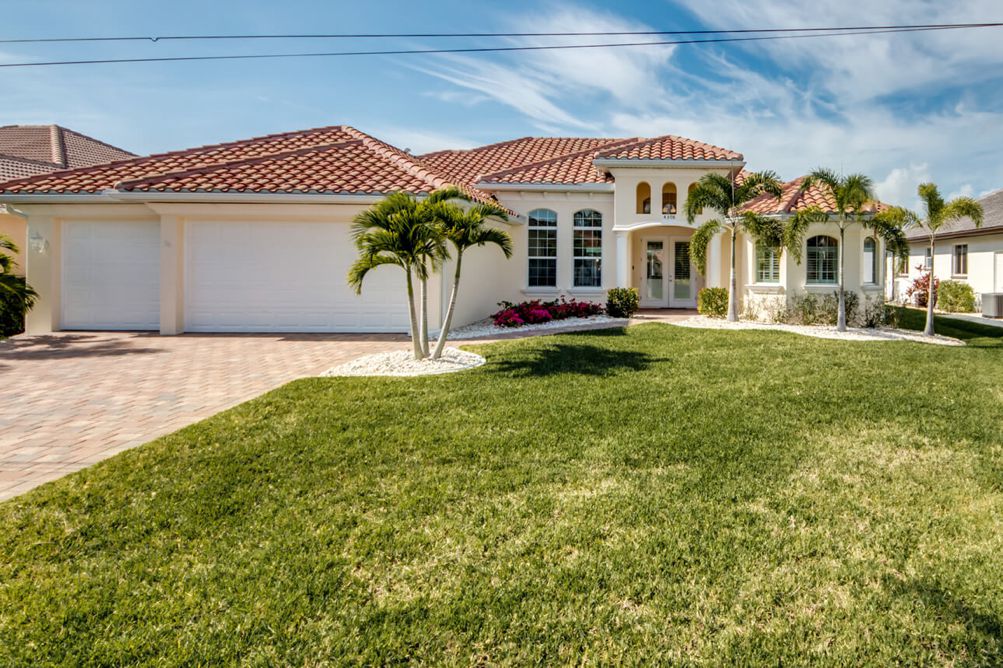 Villa Beach Estate