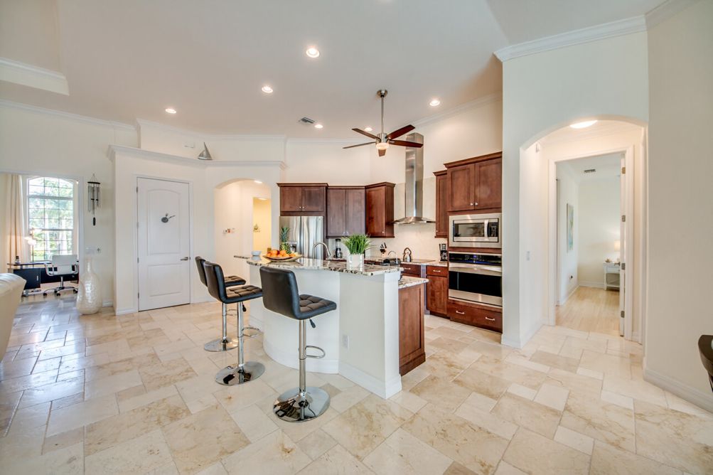 Villa Beach Estate