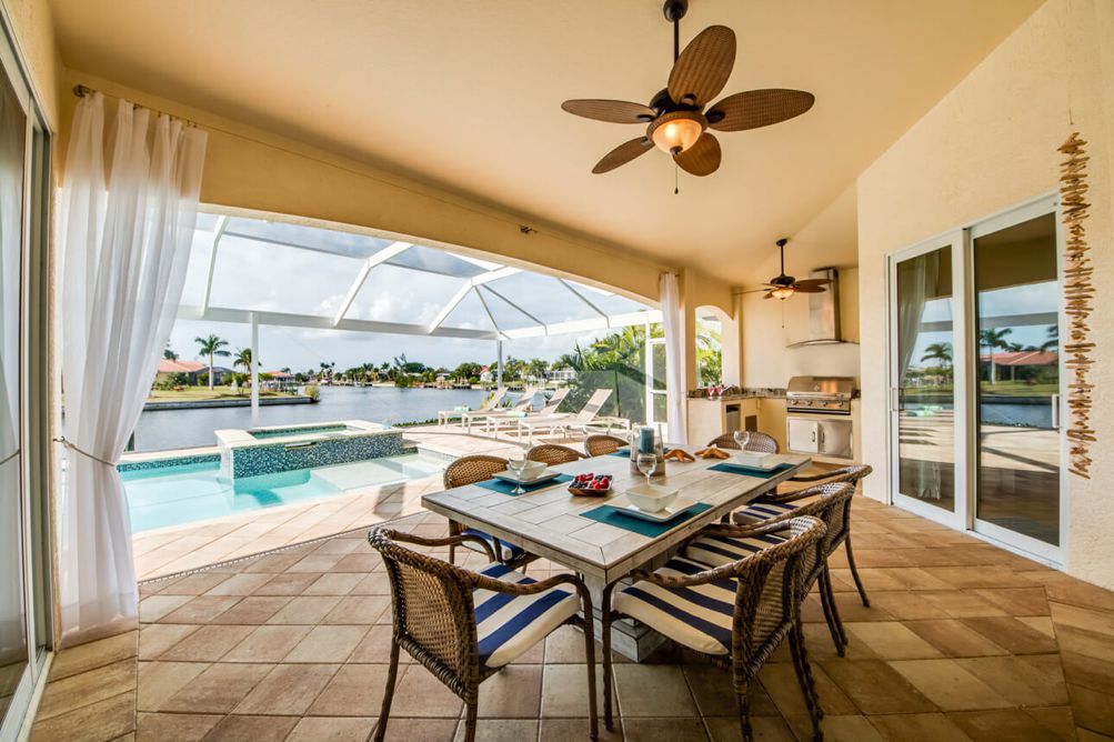 Villa Beach Estate