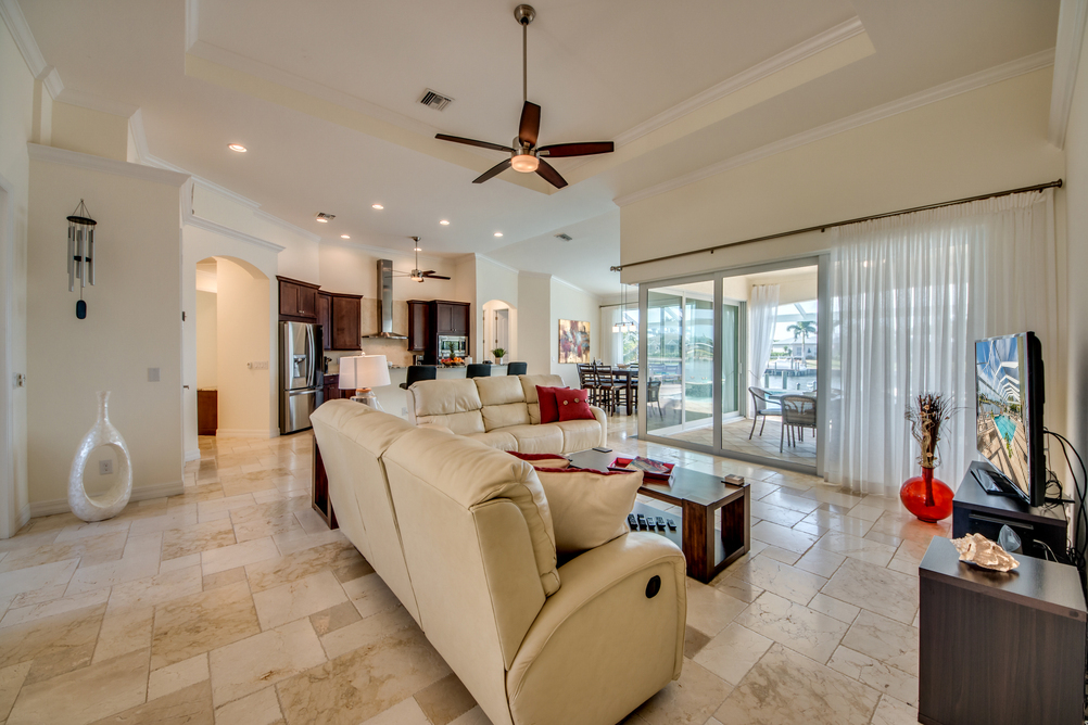 Villa Beach Estate