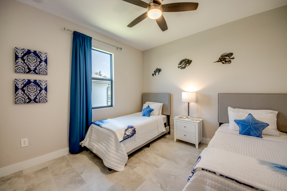 Villa Breeze