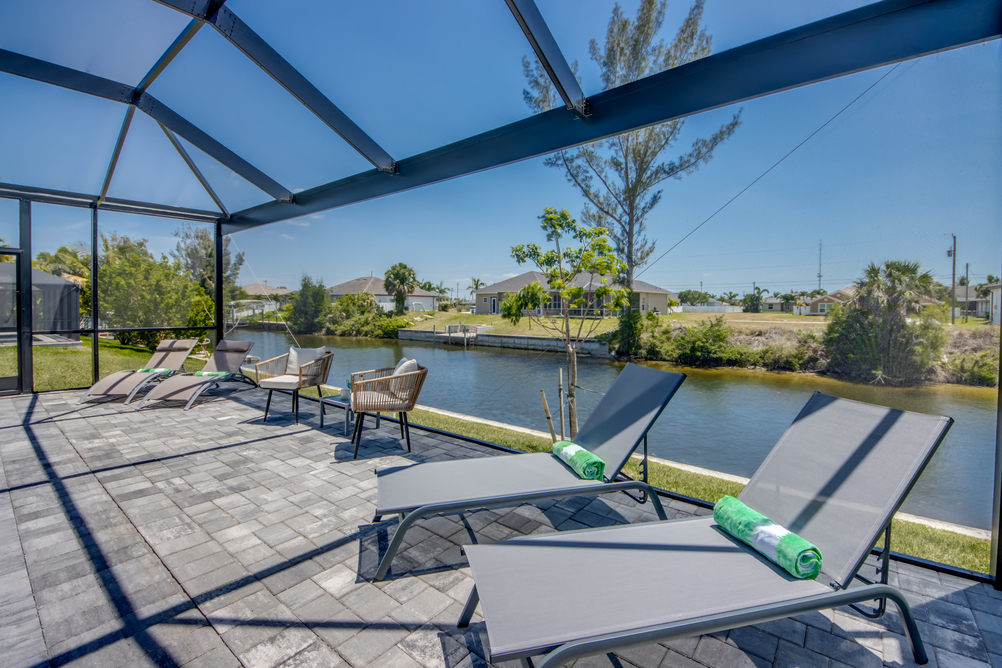 Villa Breeze