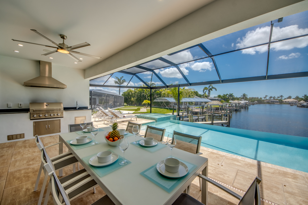 Villa Infinity