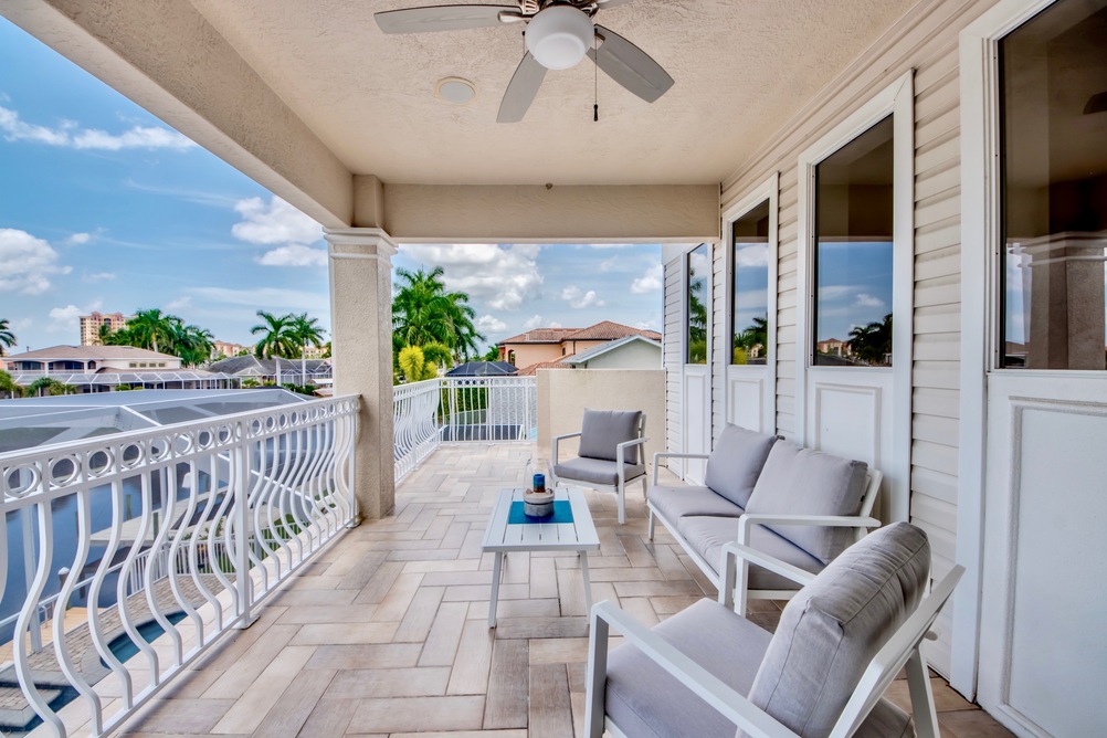 Villa Plantation