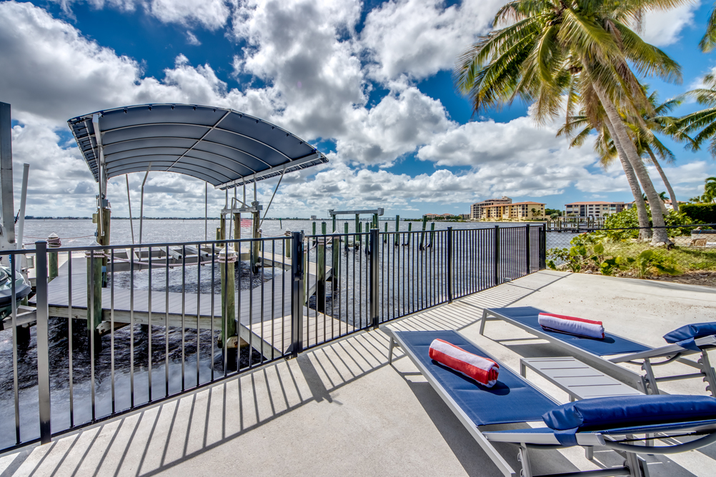 Villa River View