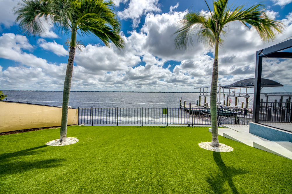 Villa River View