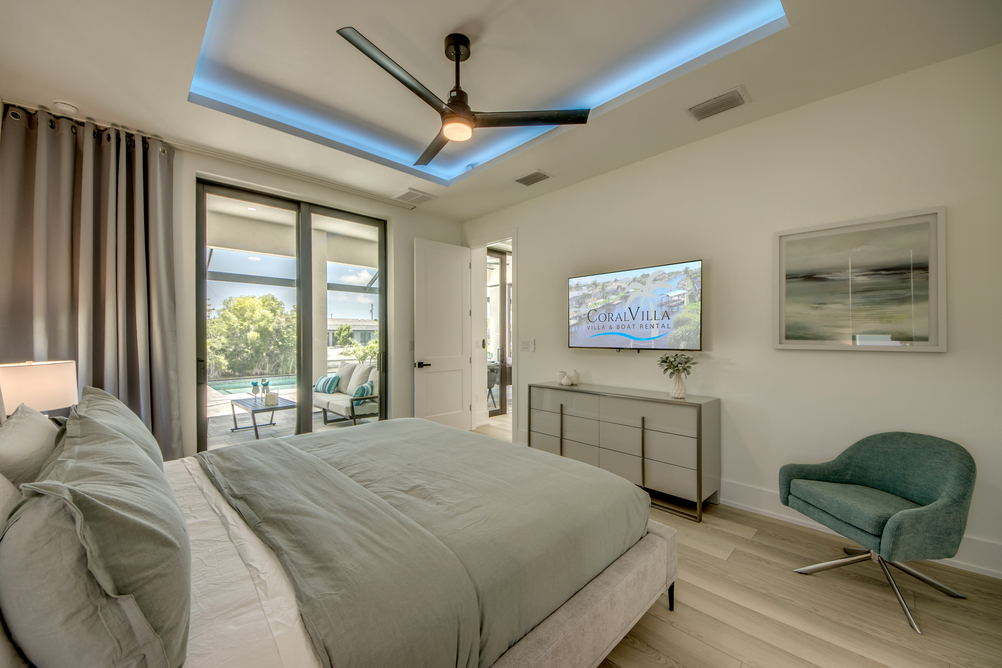 Villa Sunrays