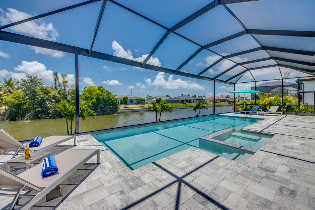 Villa Sunrays