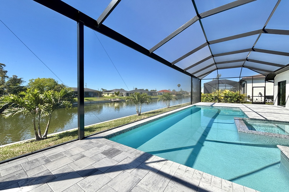 Villa Sunrays